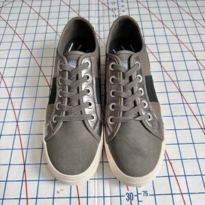 Blowfish Super Smile Oxfords in Black and Gunmetal